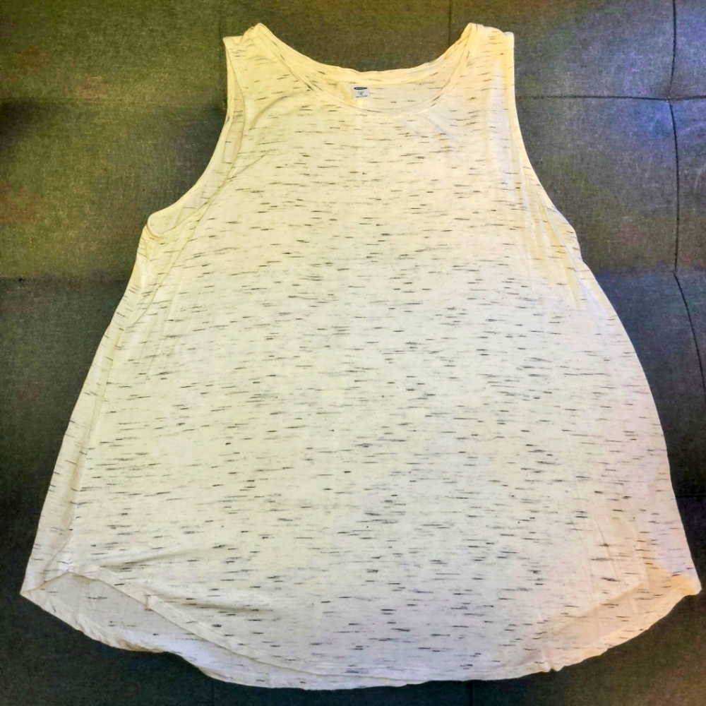 XL Old Navy Scoop Neck Tank